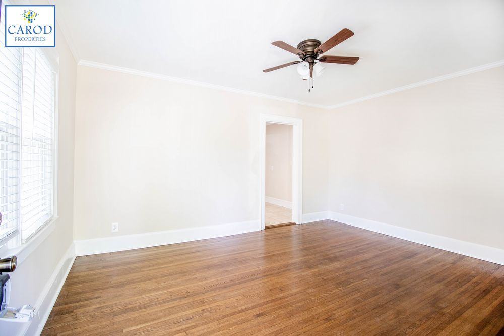 325 S Torrence St - Photo 3 of 16