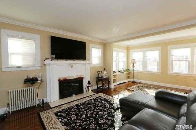 41-25 248th St - Photo 3 of 13