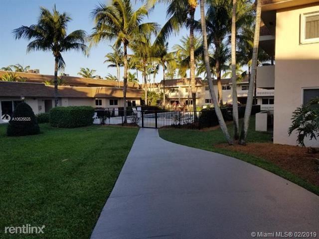 VILLAGIO AT PALMETTO BAY - Photo 3 of 11