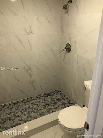 POINT SOUTH - Photo 3 of 12