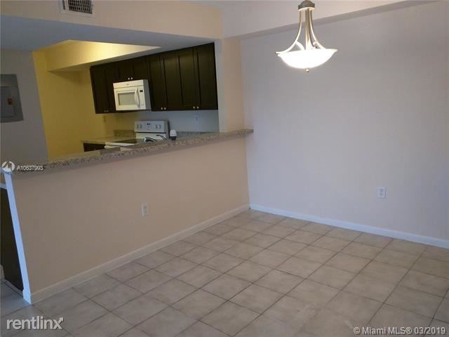 LE CLUB AT OLD CUTLER CON - Photo 3 of 50