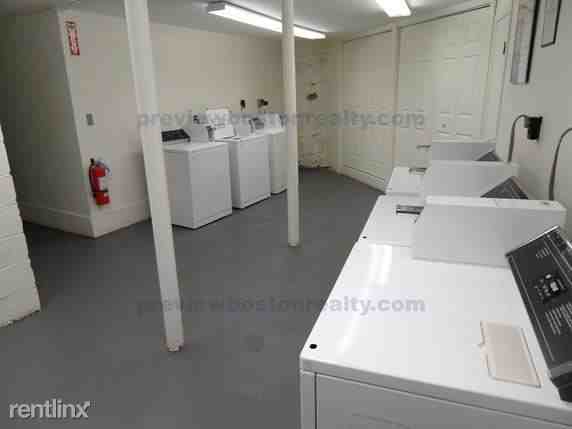 1539 Beacon Street - Photo 2 of 6