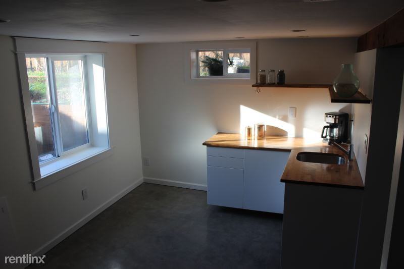 4345 NE 35th Ave - Photo 2 of 15