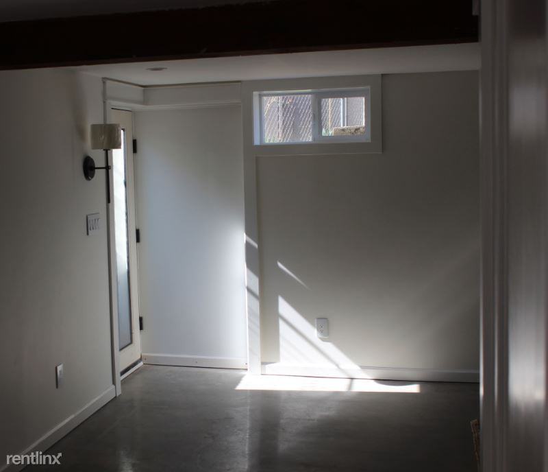 4345 NE 35th Ave - Photo 3 of 15