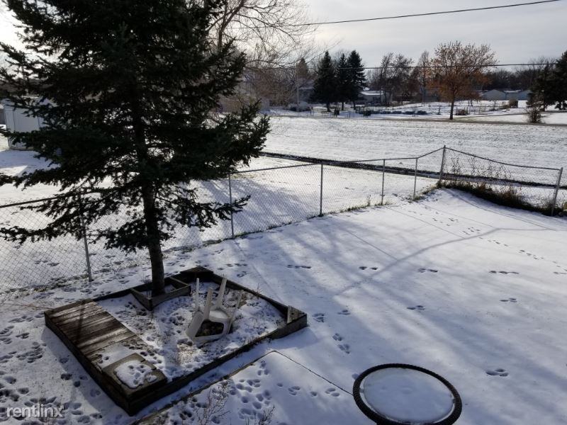 717-719 21st St S - Photo 3 of 20