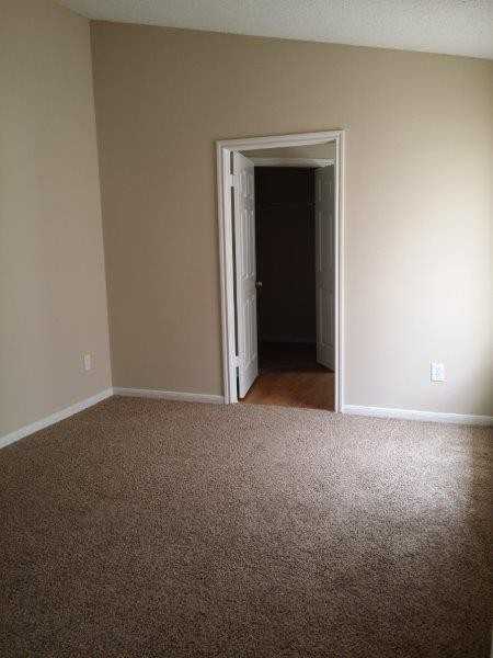 3154 Kelling St - Photo 3 of 9