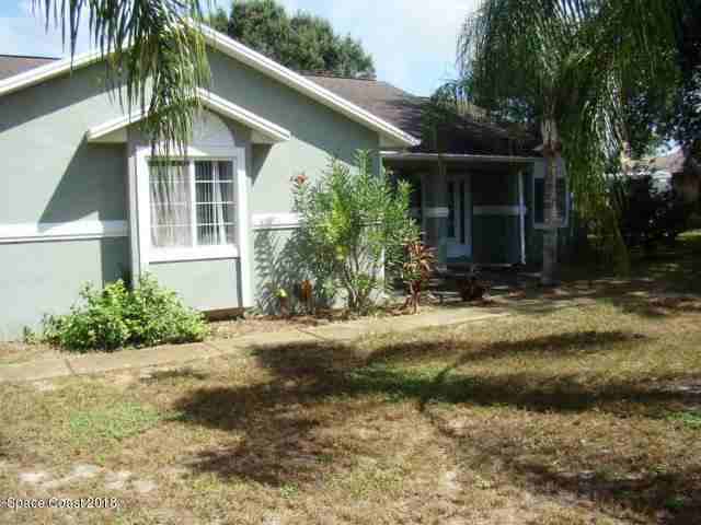 4390 London Town Rd - Photo 2 of 13