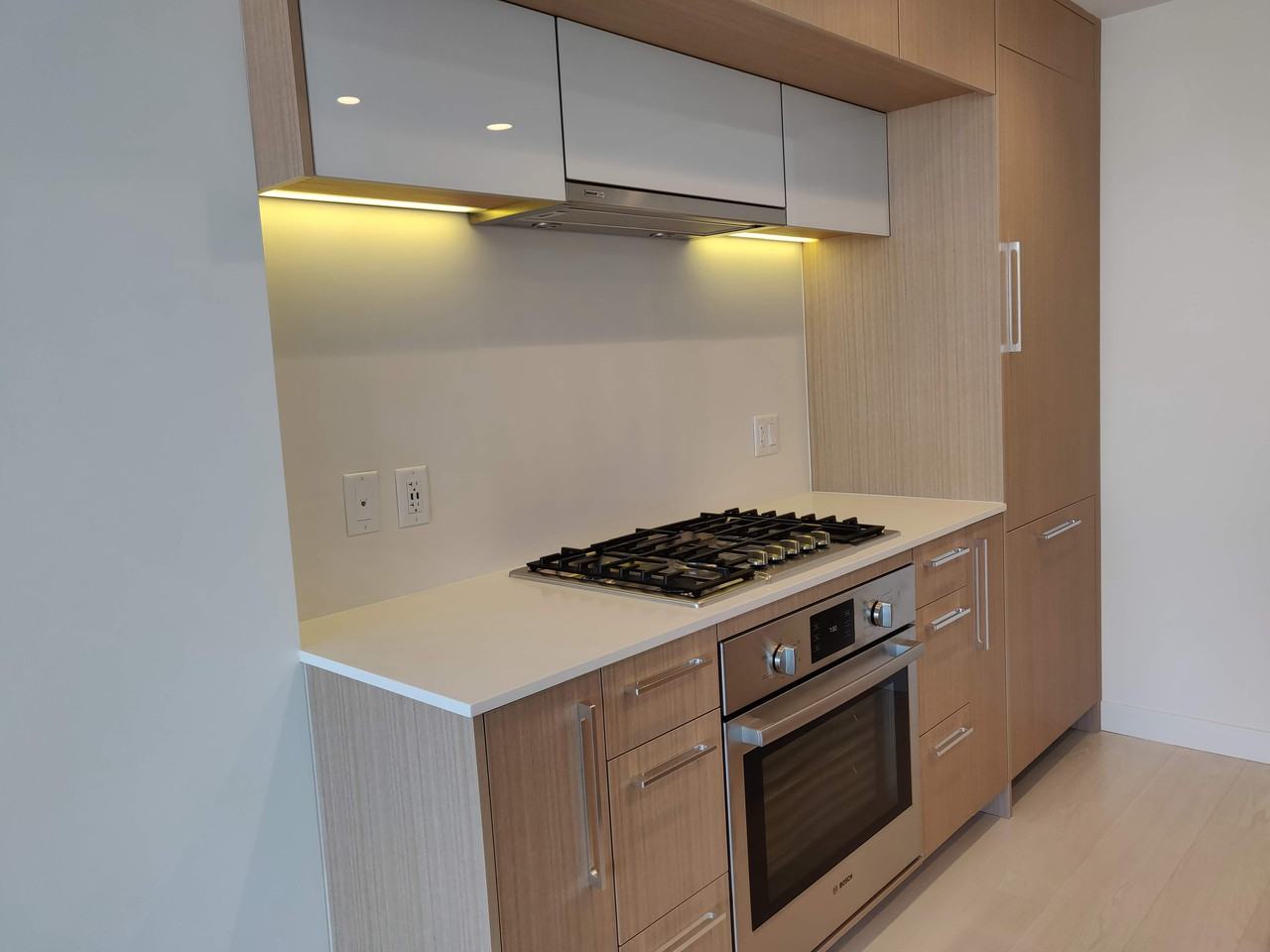 5580 Num 3 Road #12xx - Photo 6 of 16