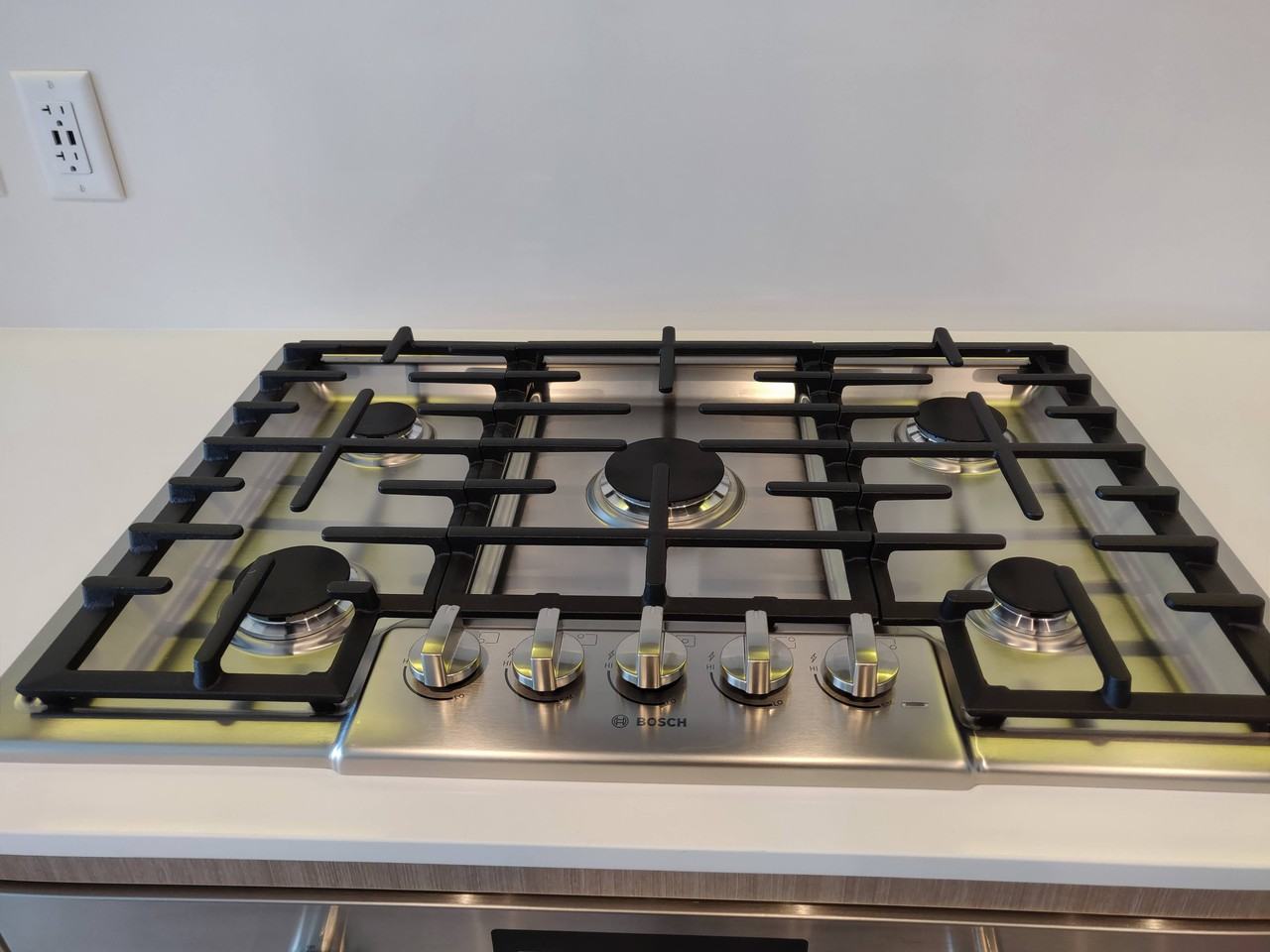 5580 Num 3 Road #12xx - Photo 7 of 16