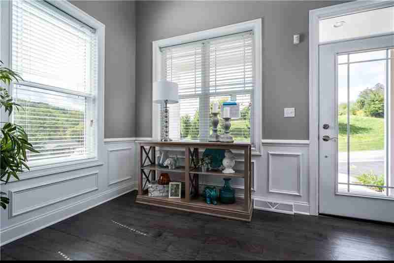100 Anderson Station - Photo 3 of 21