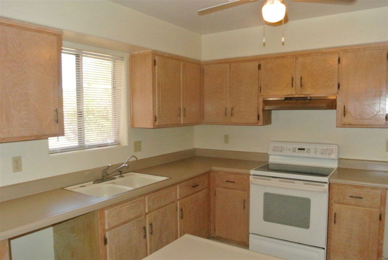 4586 W 17th St - Photo 3 of 11