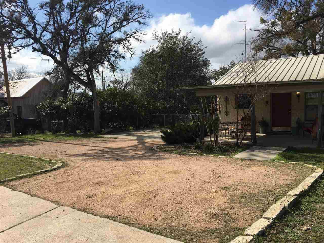 308 Ave F - Photo 3 of 25