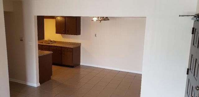1678 Kiowa Cir #101 - Photo 2 of 9