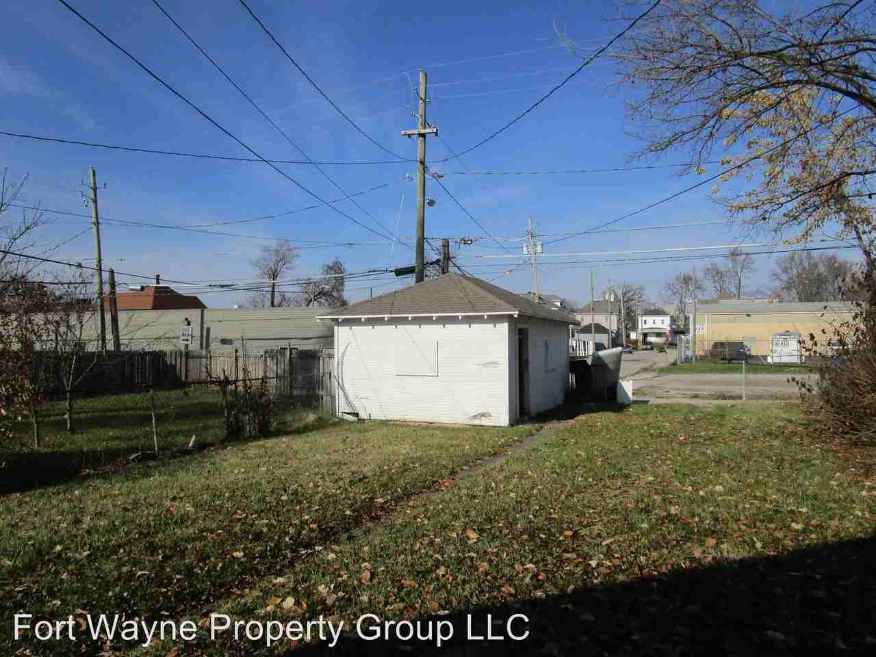 121 Esmond St - Photo 2 of 12