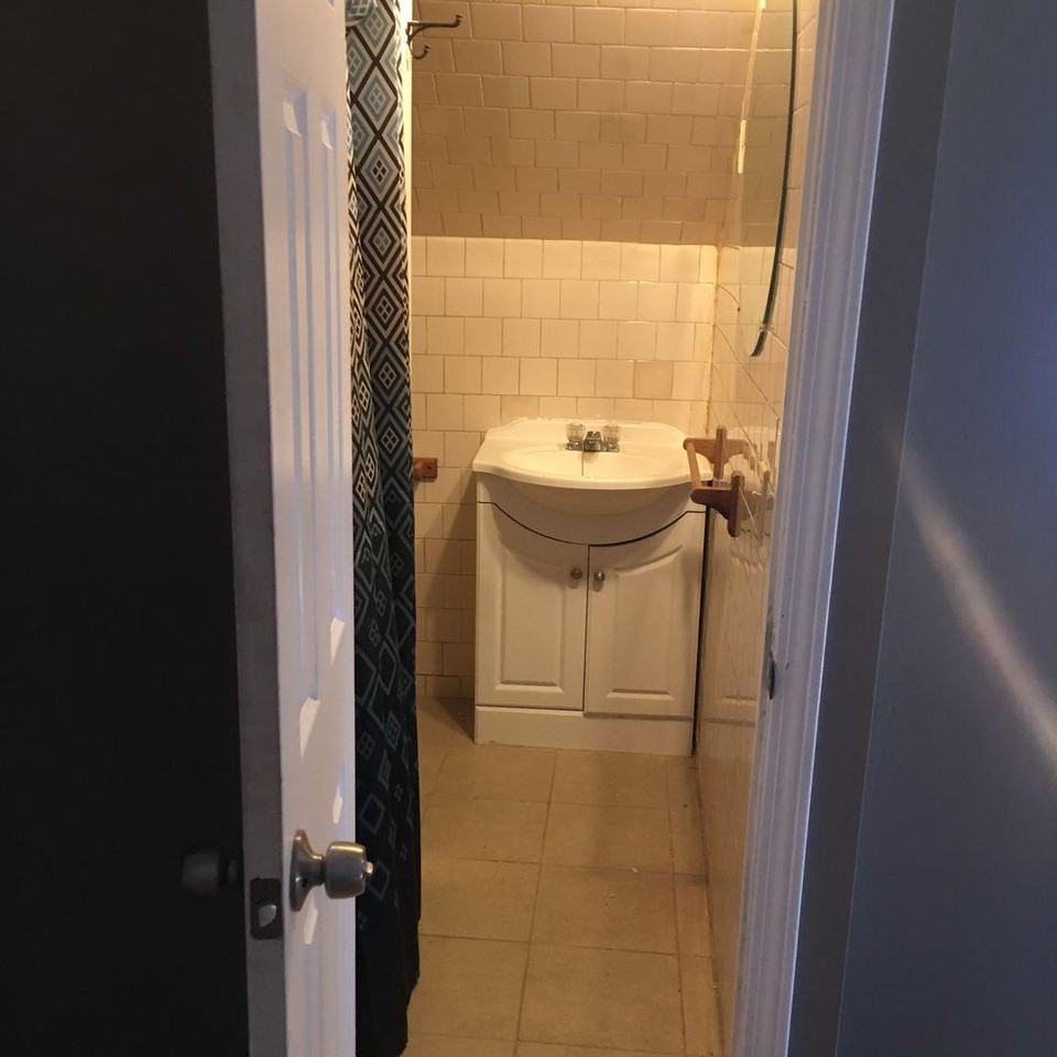 106 River Ave - Photo 3 of 9