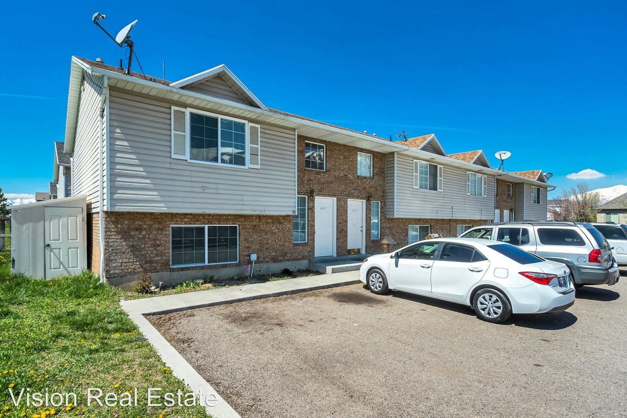 1681 - 1687 W 800 N - Photo 2 of 18