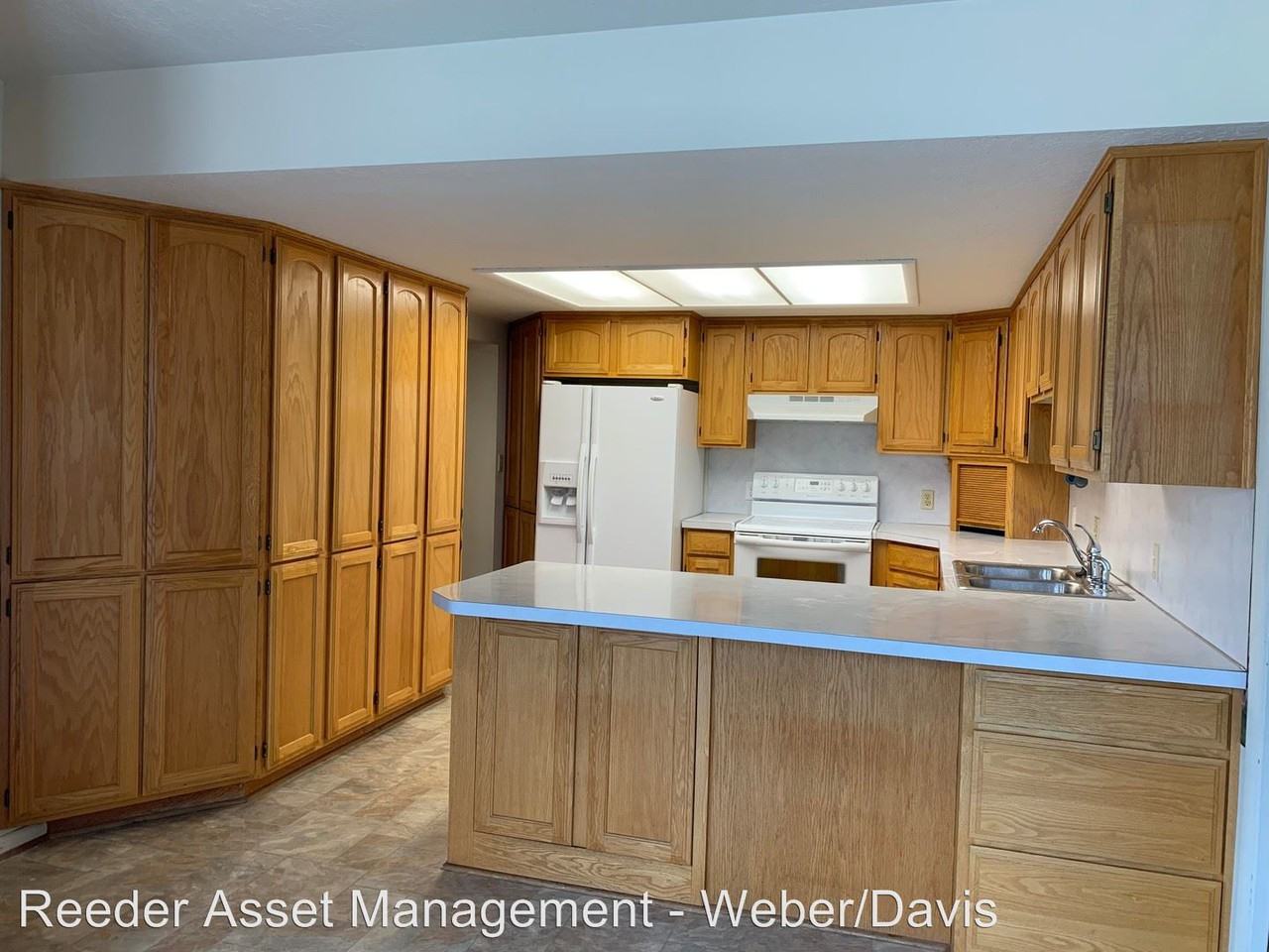2656 N 2000 W - Photo 3 of 29