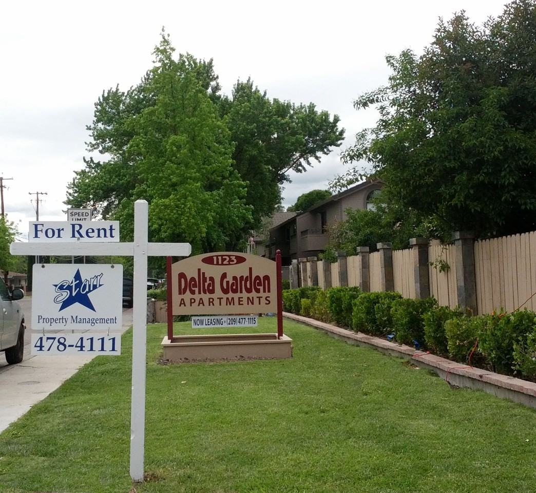 1123 W Swain Rd - Photo 3 of 35