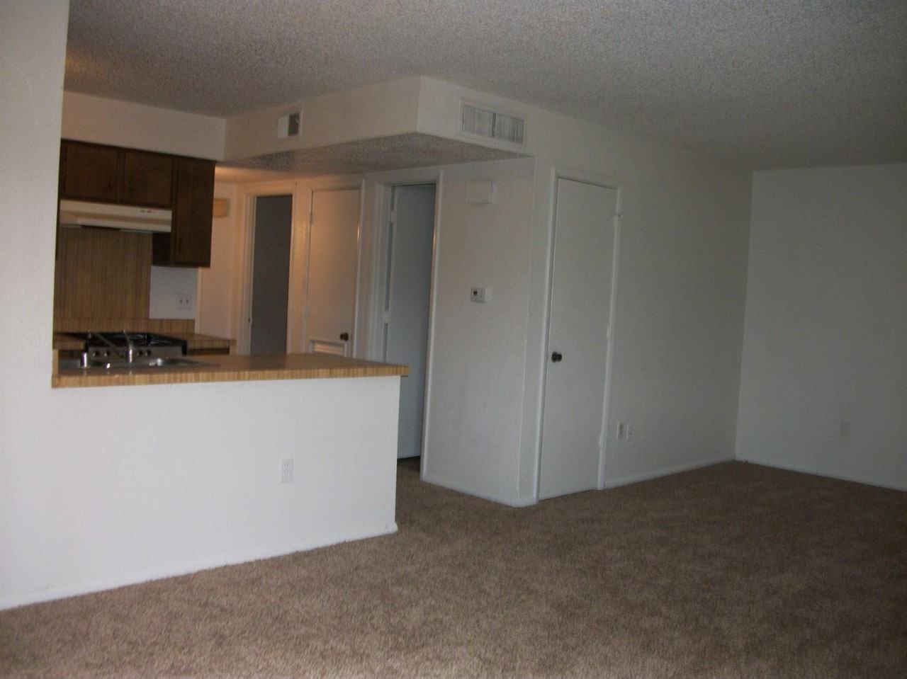 9104 Elgin Ave - Photo 2 of 10
