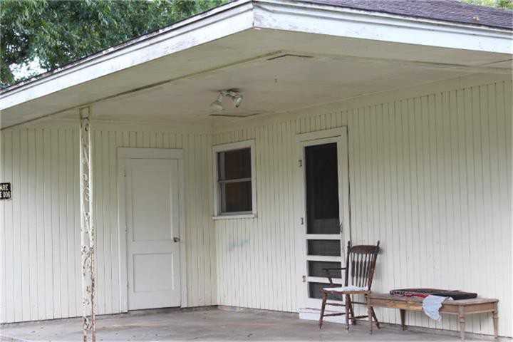 312 Hill St - Photo 3 of 26