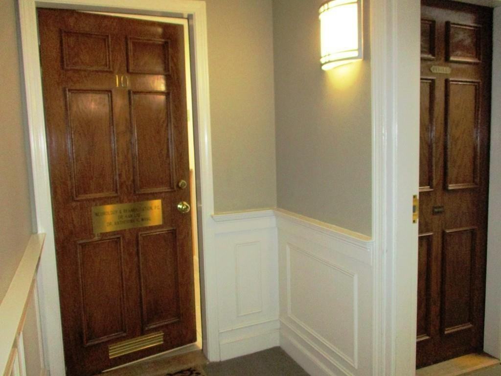 35 Bedford St #30 - Photo 2 of 25