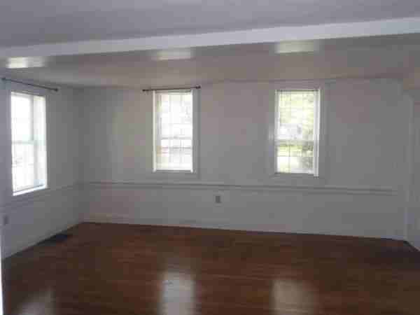 212 Water St - Photo 3 of 9