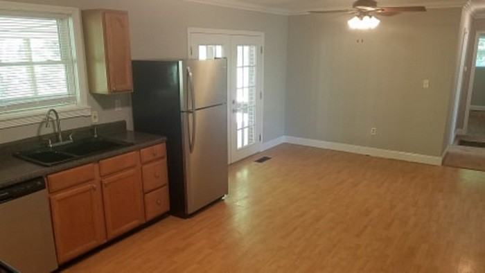 4325 McClendon Chapel Rd - Photo 3 of 8