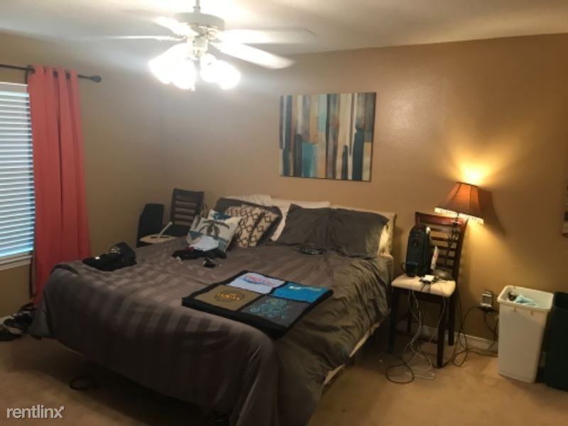 1911 Waxwing Dr - Photo 2 of 12