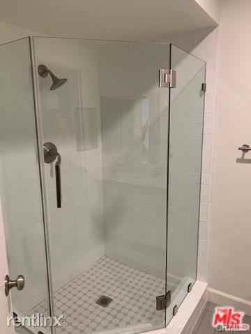 11970 Montana Ave - Photo 2 of 10