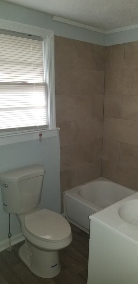 4051 Blanton Ave SW - Photo 2 of 3