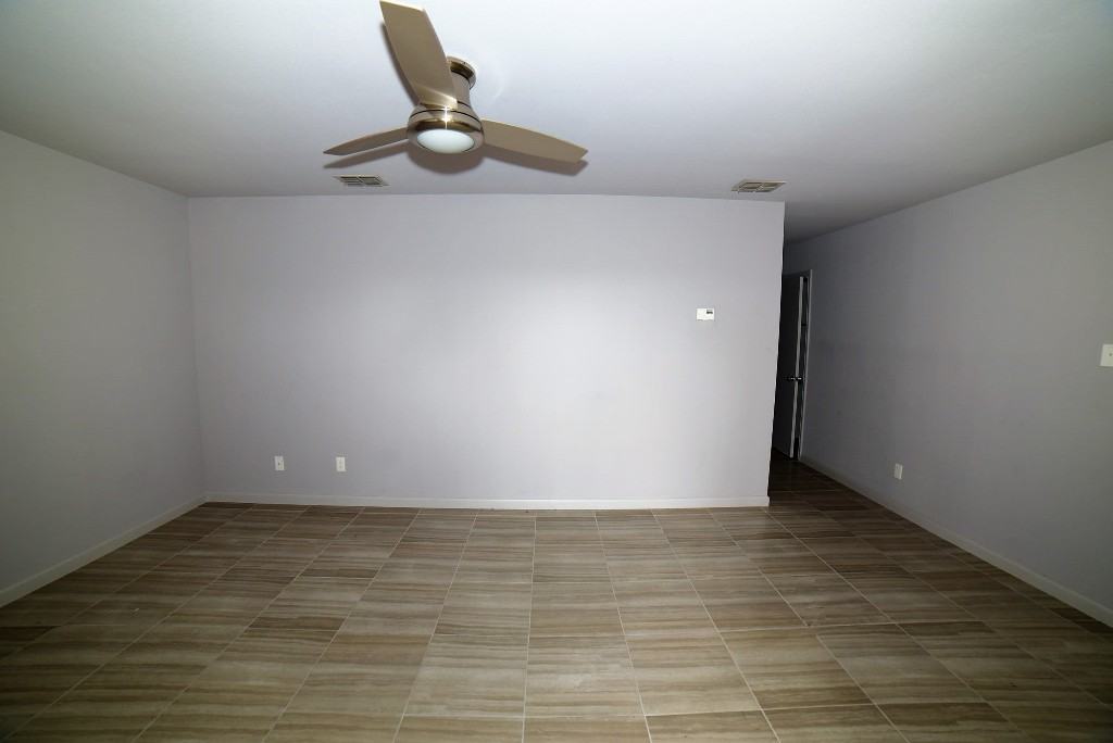 5302 Springfield Ave - Photo 3 of 14