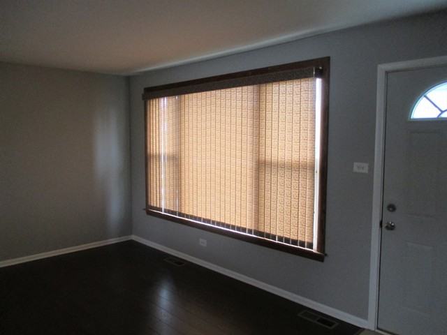 5517 Fairway Dr - Photo 2 of 14