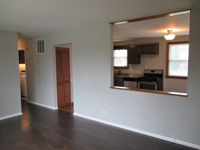 5517 Fairway Dr - Photo 3 of 14