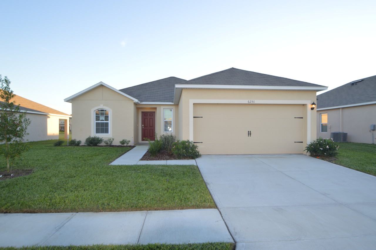 6251 Water Lily Ct - Photo 2 of 14