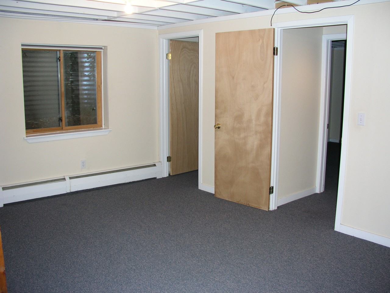 411 Harvard Ln - Photo 6 of 7