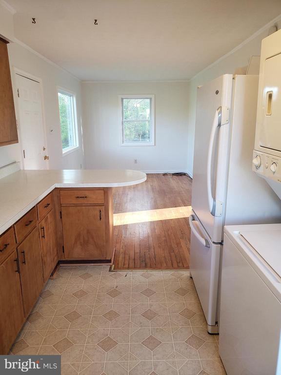 857 Page Brook Ln - Photo 2 of 23