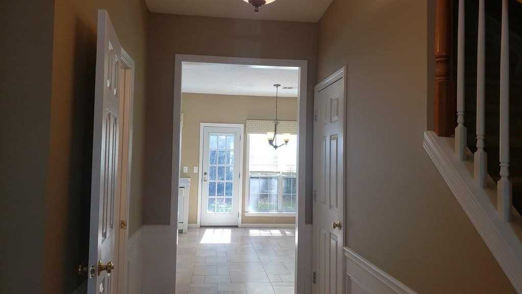 740 Westre Way - Photo 3 of 16