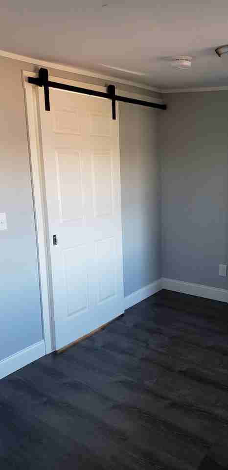 125 North End Blvd #2 - Photo 3 of 19