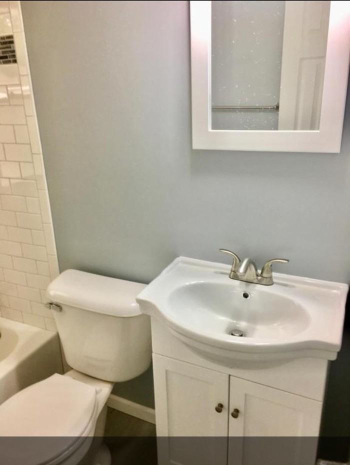 8922 W Custer Ave - Photo 3 of 9