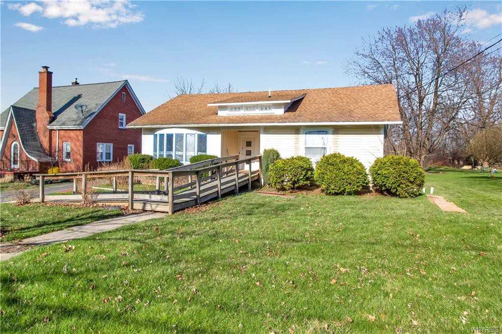 4267 Camp Rd, Hamburg, NY 14075 3 Bedroom House for Rent for 2,300