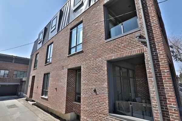 50 Bartlett Avenue #03