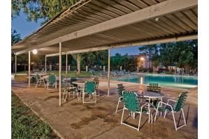 Parktown Townhouses - Photo 3 of 15