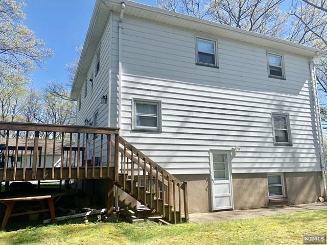 56 Emerson Rd - Photo 2 of 22