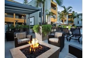 The Crescent at West Hollywood - Photo 2 of 25