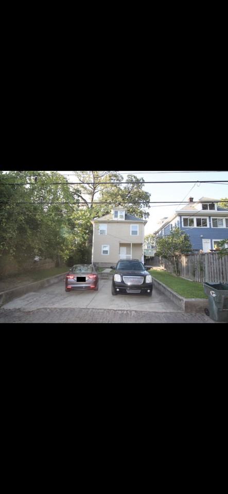 141 E Oakland Ave - Photo 2 of 10