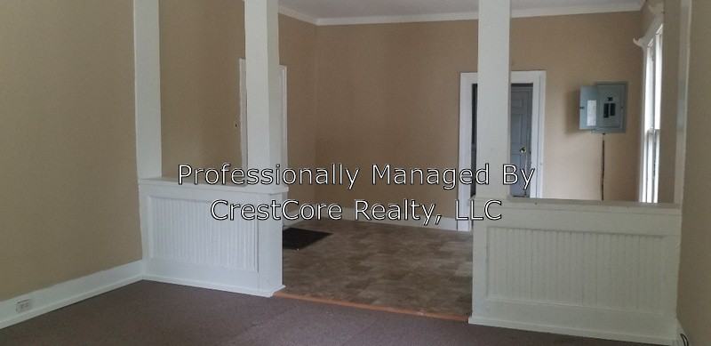 153 Williams St - Photo 3 of 6