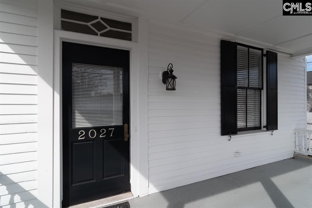 2027 Taylor St - Photo 3 of 30