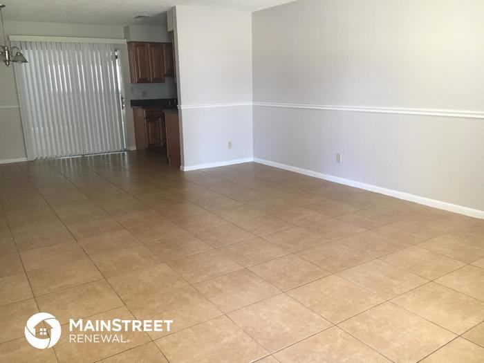 1314 Circlewood Dr - Photo 2 of 11