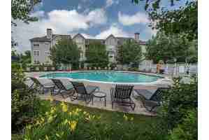 Avalon Essex - Photo 3 of 26