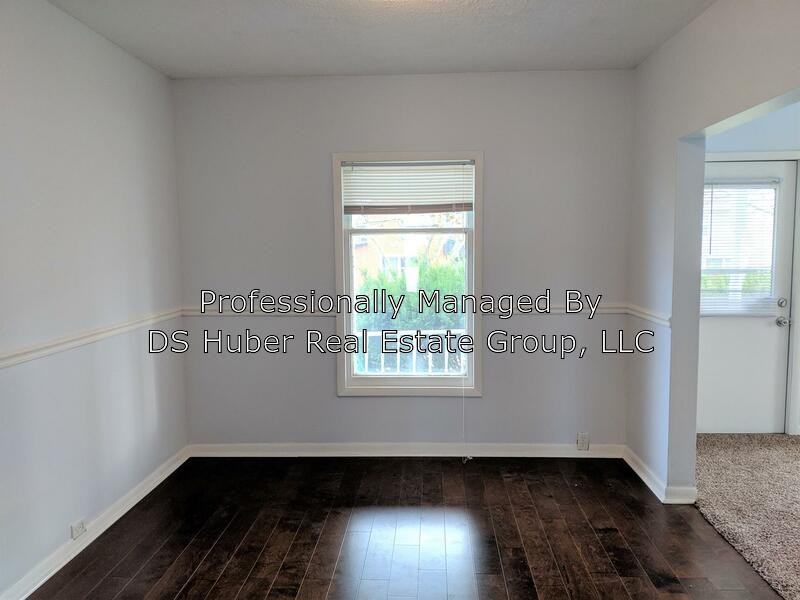 345 W Jefferson St - Photo 3 of 15